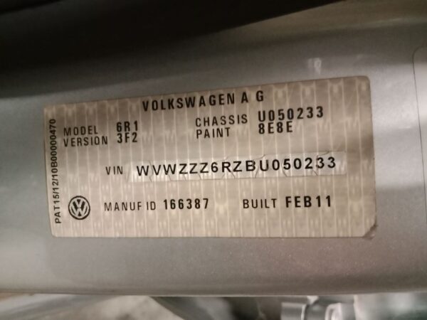P4997 - Volkswagen Polo 2011 Silver Wrecking - Image 12