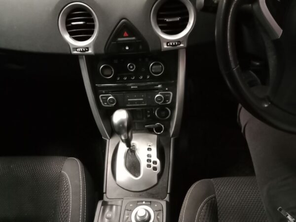 P5000 - Renault Koleos 2015 Grey Wrecking - Image 3