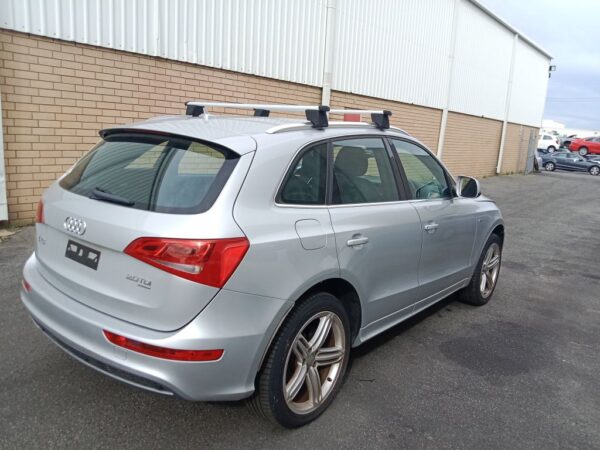P5002 - Audi Q5 2010 Silver Wrecking - Image 11