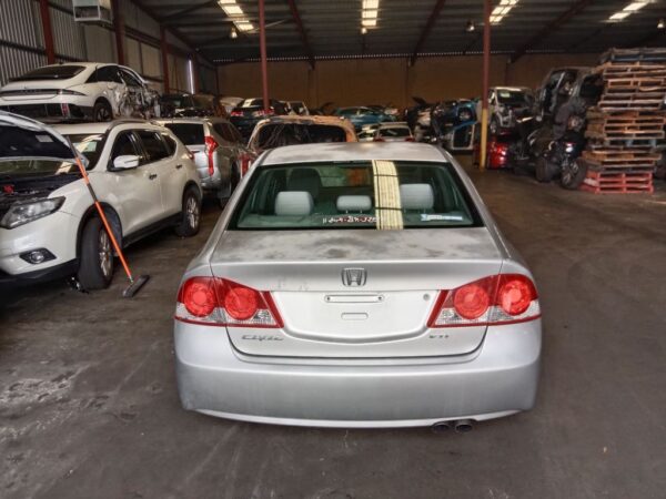 P5003 - Honda Civic 2007 Silver Wrecking - Image 14