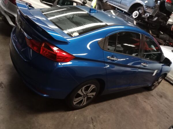 P5004 - Honda City 2016 Blue Wrecking - Image 13