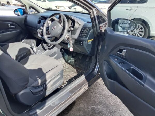 P5012 - Kia Rio 2013 Grey Wrecking - Image 8