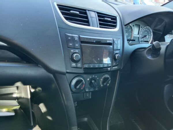 P5013 - Suzuki Swift 2013 Blue Wrecking - Image 3