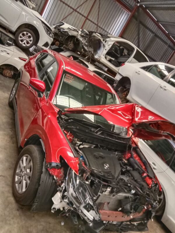 P5014 - Mazda CX-5 2022 Red Wrecking - Image 2