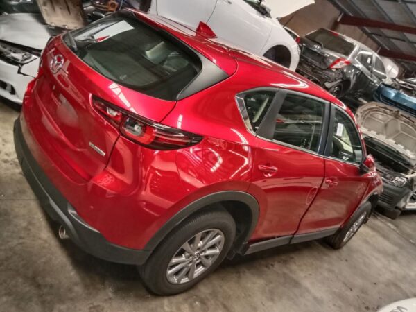 P5014 - Mazda CX-5 2022 Red Wrecking - Image 10