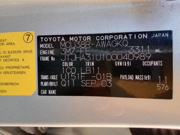 P5017 - Lexus RX-330 Sport 2003 Silver Wrecking - Image 12