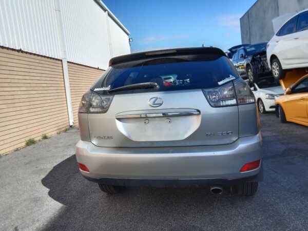 P5017 - Lexus RX-330 Sport 2003 Silver Wrecking - Image 13