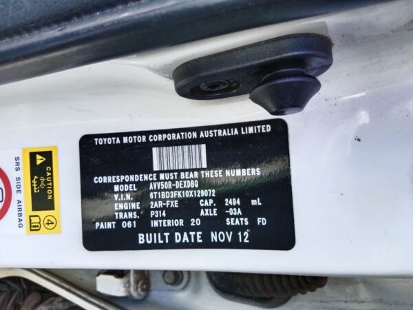 P5018 - Toyota Camry Hybrid 2012 White Wrecking - Image 14