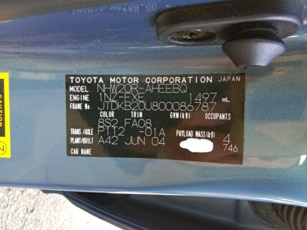 P5022 - Toyota Prius Hybrid 2004 Blue Wrecking - Image 15