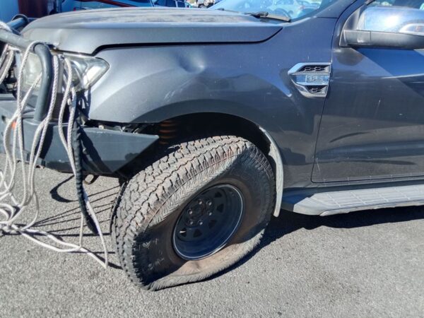P5026 - Ford Ranger 2017 Grey Wrecking - Image 8