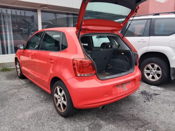 P5039 - Volkswagen polo 2011 Red Wrecking - Image 8