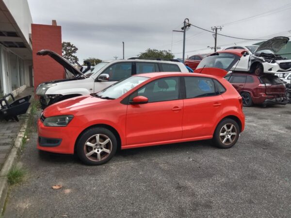 P5039 - Volkswagen polo 2011 Red Wrecking - Image 16