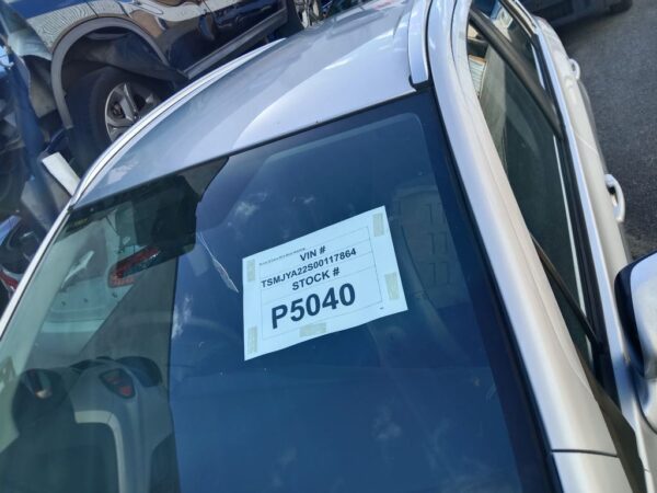 P5040 - Suzuki S-Cross 2014 Silver Wrecking - Image 3