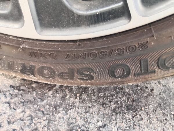P5040 - Suzuki S-Cross 2014 Silver Wrecking - Image 12