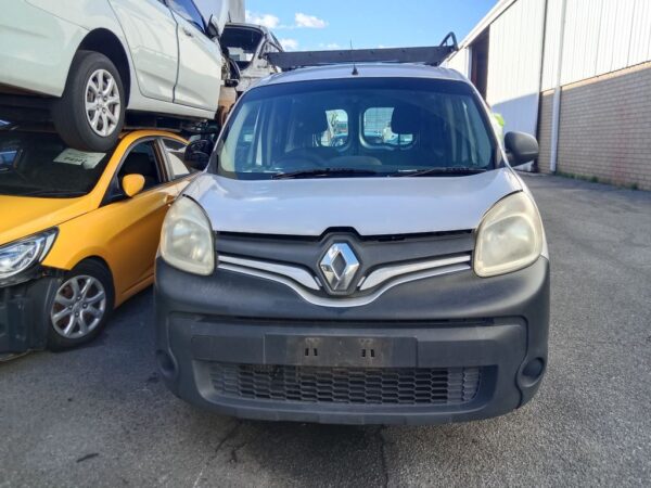 P5041 - Renault Kangoo 2014 Silver Wrecking