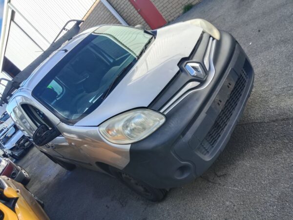 P5041 - Renault Kangoo 2014 Silver Wrecking - Image 12