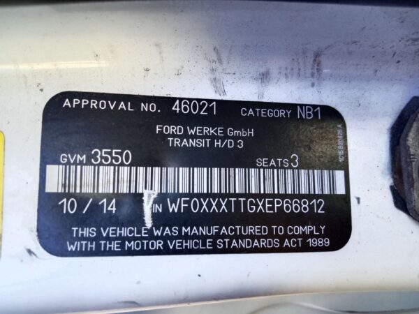 P5052 - Ford Transit 2015 White Wrecking - Image 7