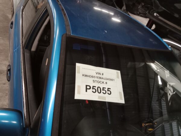 P5055 - Hyundai i30 2010 Blue Wrecking - Image 12
