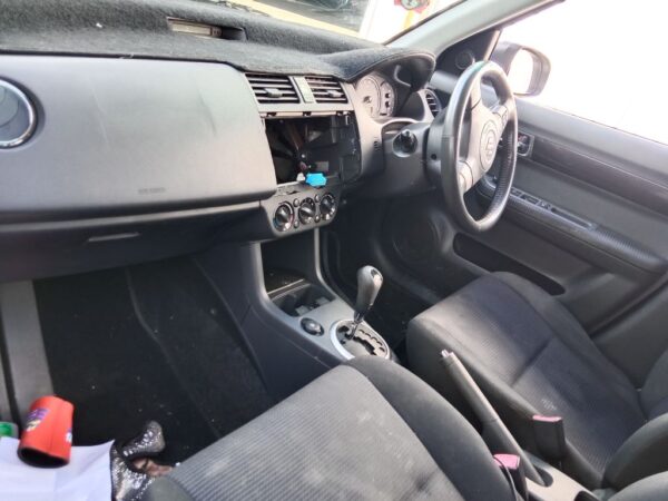 P5065 - Suzuki Swift 2007 Silver Wrecking - Image 8