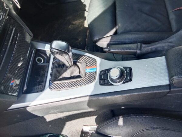 P5066 - BMW E90 3 SERIES 2010 Grey Wrecking - Image 4