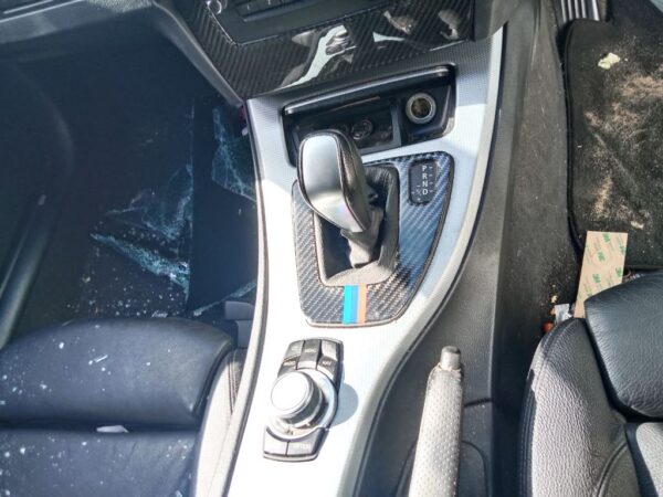 P5066 - BMW E90 3 SERIES 2010 Grey Wrecking - Image 5