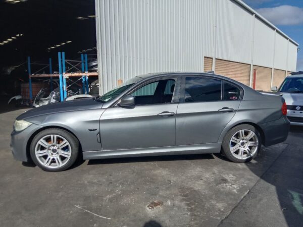 P5066 - BMW E90 3 SERIES 2010 Grey Wrecking - Image 16