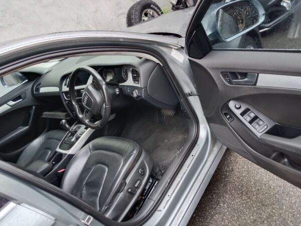 P5070 - Audi A4 2009 Grey Wrecking - Image 7