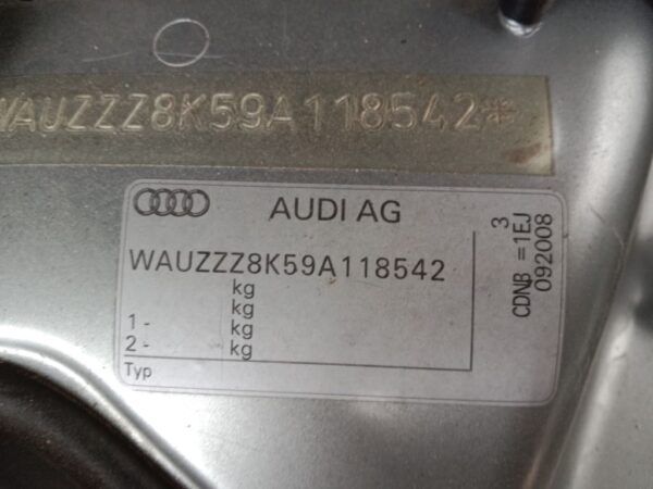 P5070 - Audi A4 2009 Grey Wrecking - Image 12