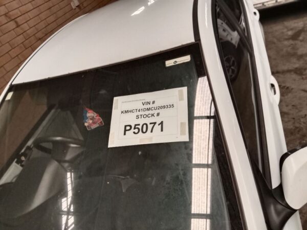 P5071 - Hyundai accent 2012 White Wrecking - Image 14