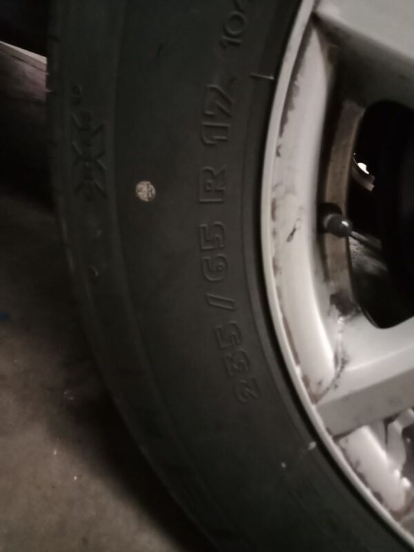 P5074 - BMW E53 X5 2004 Gold Wrecking - Image 6