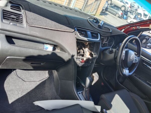 P5080 - Suzuki Swift 2014 Red Wrecking - Image 5
