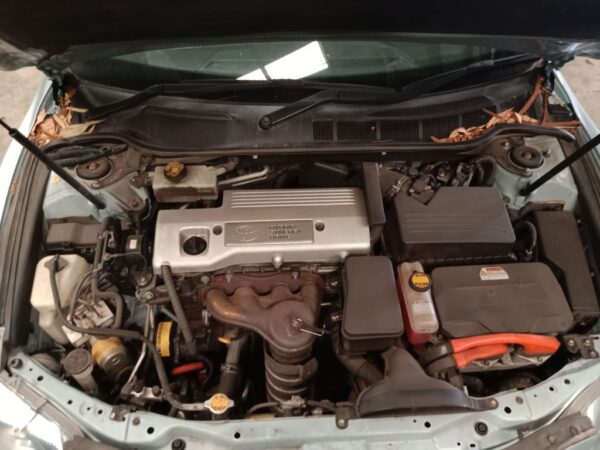 P5081 - Toyota Camry Hybrid 2010 Blue Wrecking - Image 2
