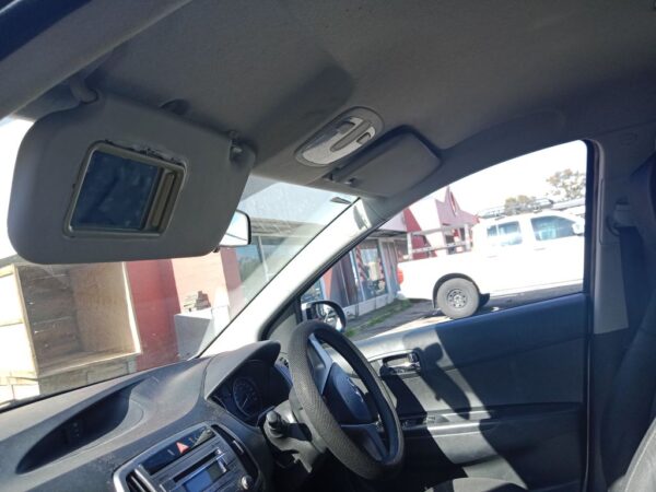 P5084 - Hyundai i20 2012 Silver Wrecking - Image 4