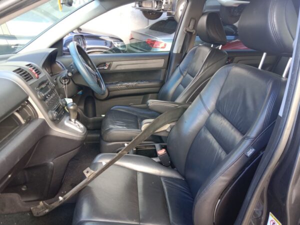 P5086 - Honda CRV 2008 Grey Wrecking - Image 7