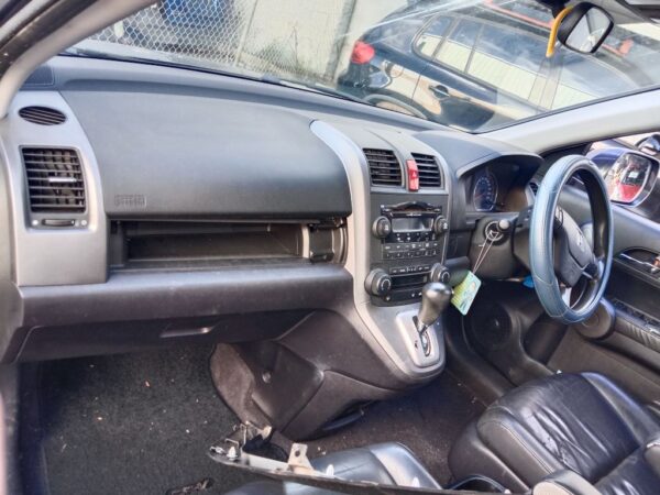P5086 - Honda CRV 2008 Grey Wrecking - Image 8