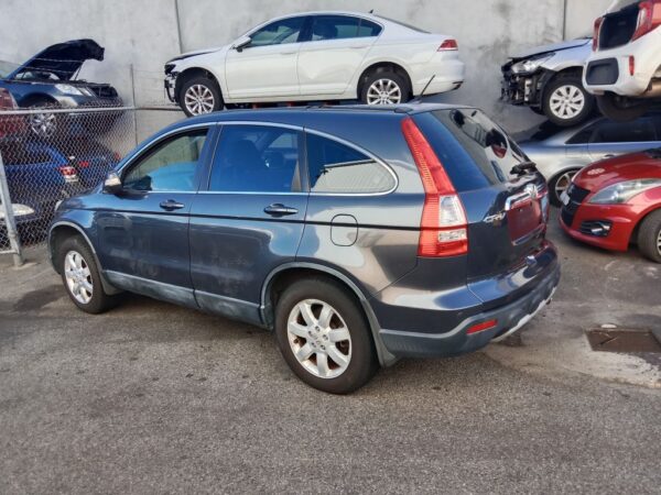 P5086 - Honda CRV 2008 Grey Wrecking - Image 15