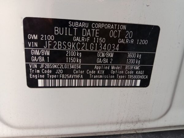 P5087 - Subaru outback 2021 White Wrecking - Image 12