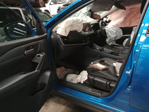 P5088 - Nissan QASHQAI 2024 Blue Wrecking - Image 7