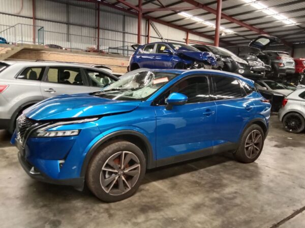 P5088 - Nissan QASHQAI 2024 Blue Wrecking - Image 13