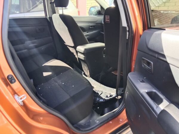 P5092 - Mitsubishi ASX 2020 Orange Wrecking - Image 6