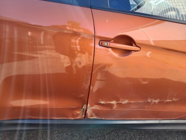 P5092 - Mitsubishi ASX 2020 Orange Wrecking - Image 9