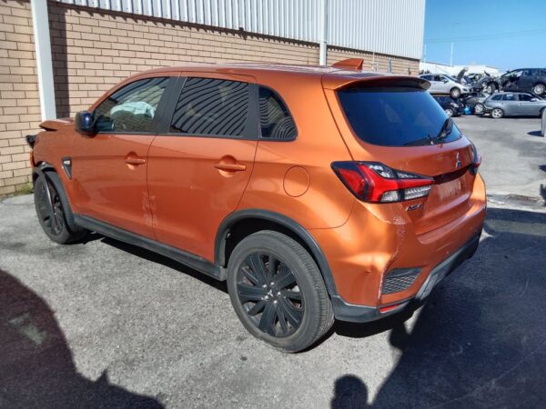 P5092 - Mitsubishi ASX 2020 Orange Wrecking - Image 13