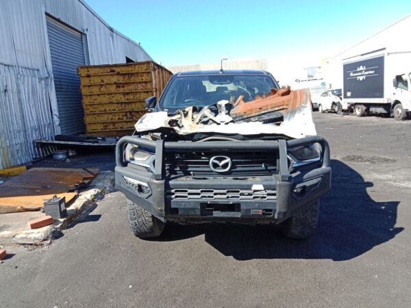 P5094 - Mazda BT-50 2021 Grey Wrecking