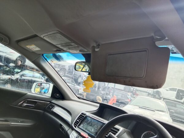 P5095 - Honda Accord 2015 White Wrecking - Image 5