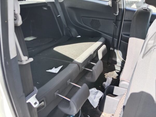 P5096 - Kia Rio 2015 White Wrecking - Image 4