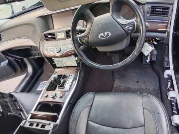 P5097 - Infiniti Q70 2016 Black Wrecking - Image 2