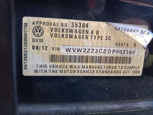 P5098 - Volkswagen Passat 2012 Black Wrecking - Image 12