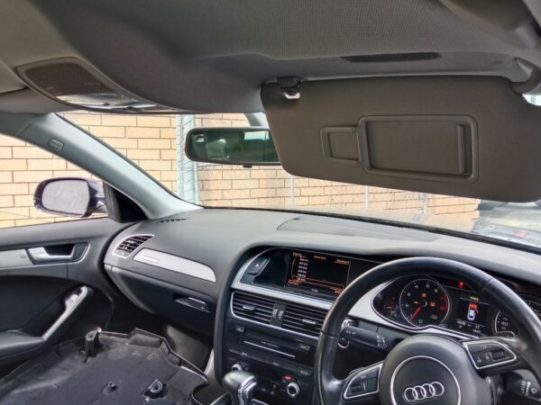 P5103 - Audi A4 2015 Grey Wrecking - Image 3