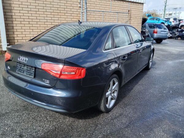 P5103 - Audi A4 2015 Grey Wrecking - Image 13
