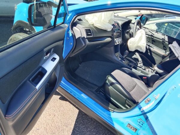 P5104 - Subaru XV 2016 Blue Wrecking - Image 7